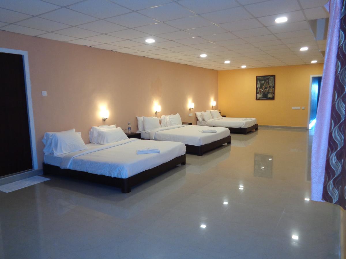 مهاباليبورام Joe Beach Resort المظهر الخارجي الصورة
